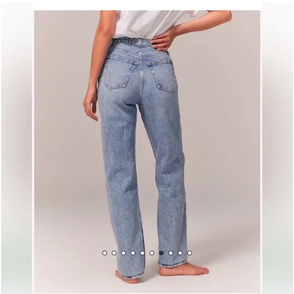 Abercrombie & Fitch Light Blue Women Jeans - Picture 3 of 4